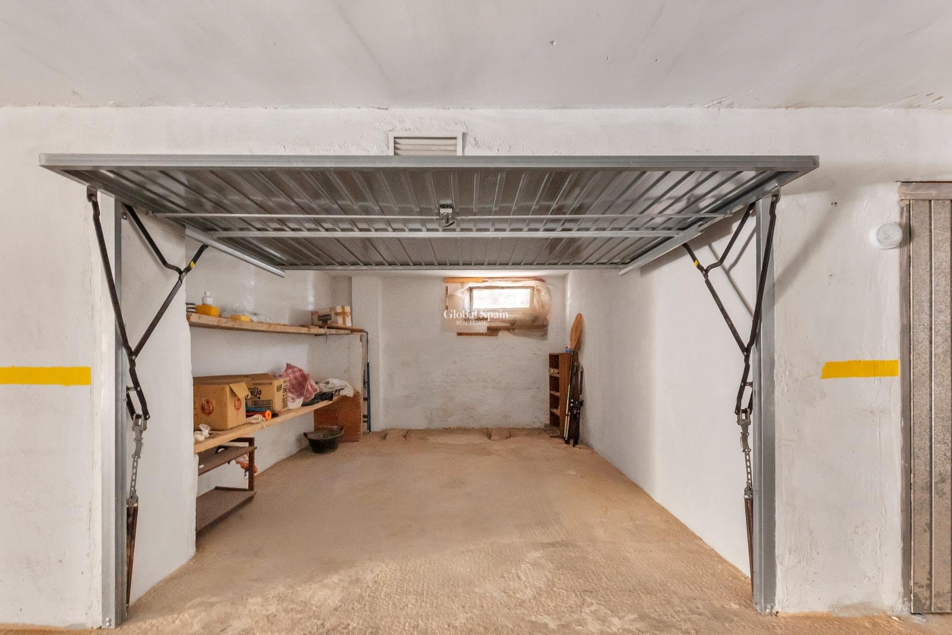 Wiederverkauf - WOHNUNG -
TORREVIEJA - Playa del cura