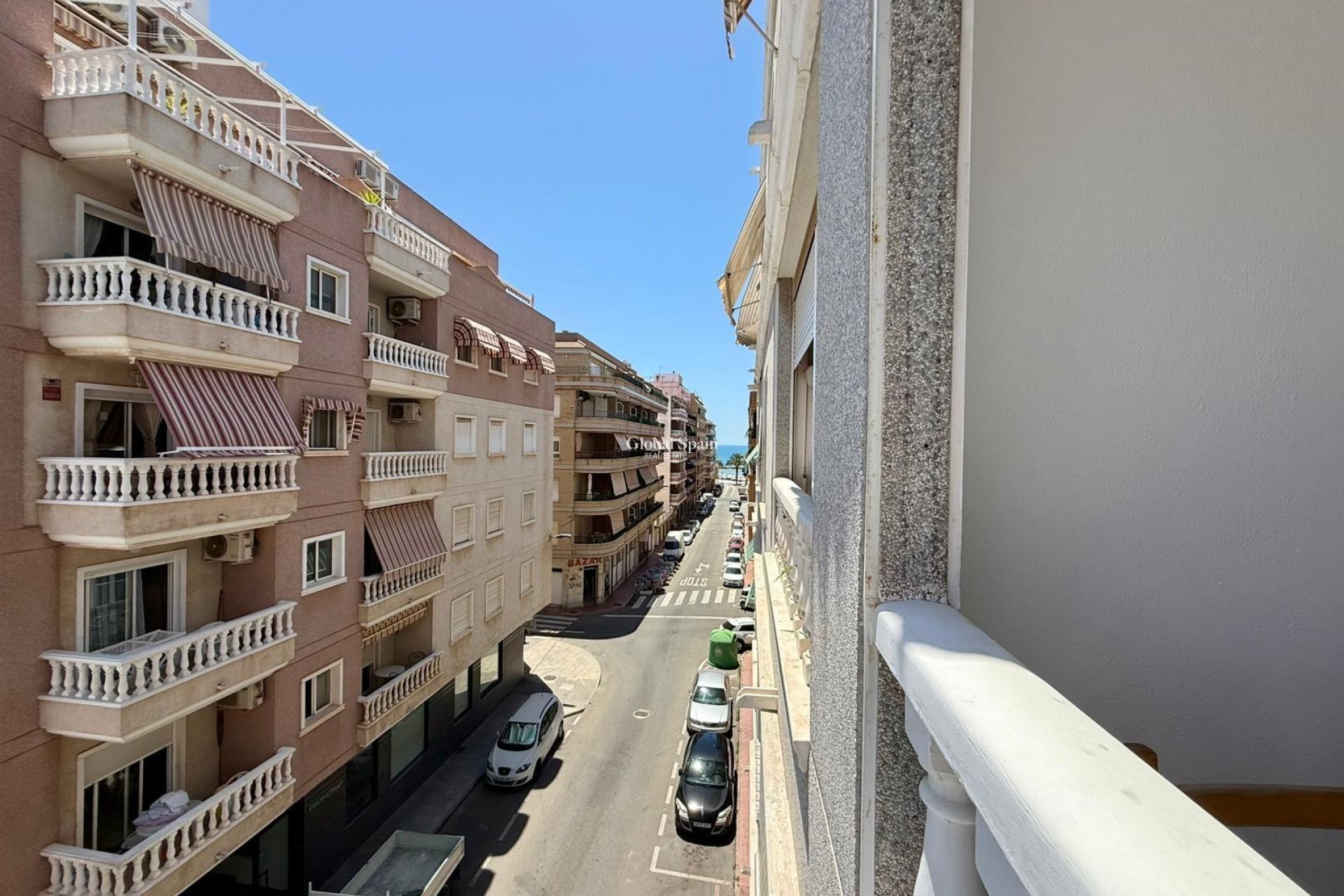 Wiederverkauf - WOHNUNG -
TORREVIEJA - Playa del Cura
