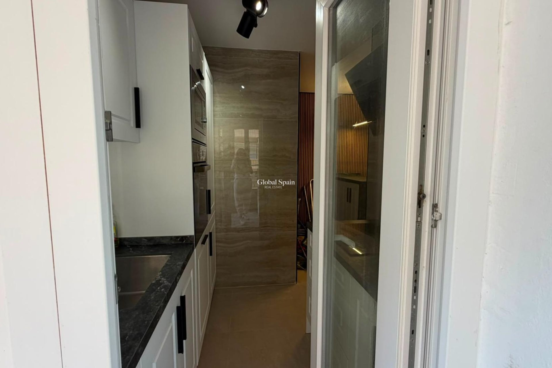 Wiederverkauf - WOHNUNG -
TORREVIEJA - Playa del Cura