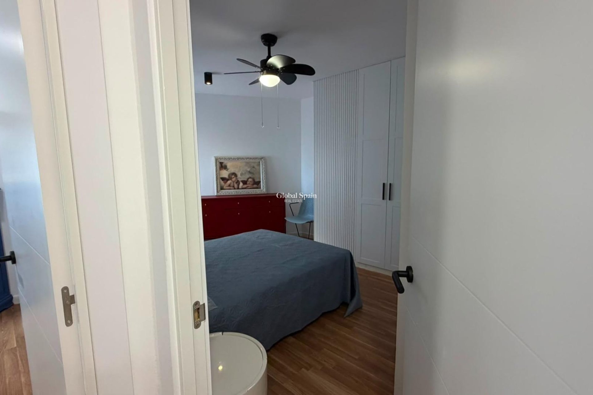Wiederverkauf - WOHNUNG -
TORREVIEJA - Playa del Cura