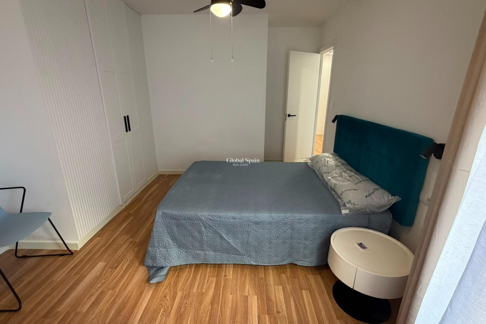 Wiederverkauf - WOHNUNG -
TORREVIEJA - Playa del Cura