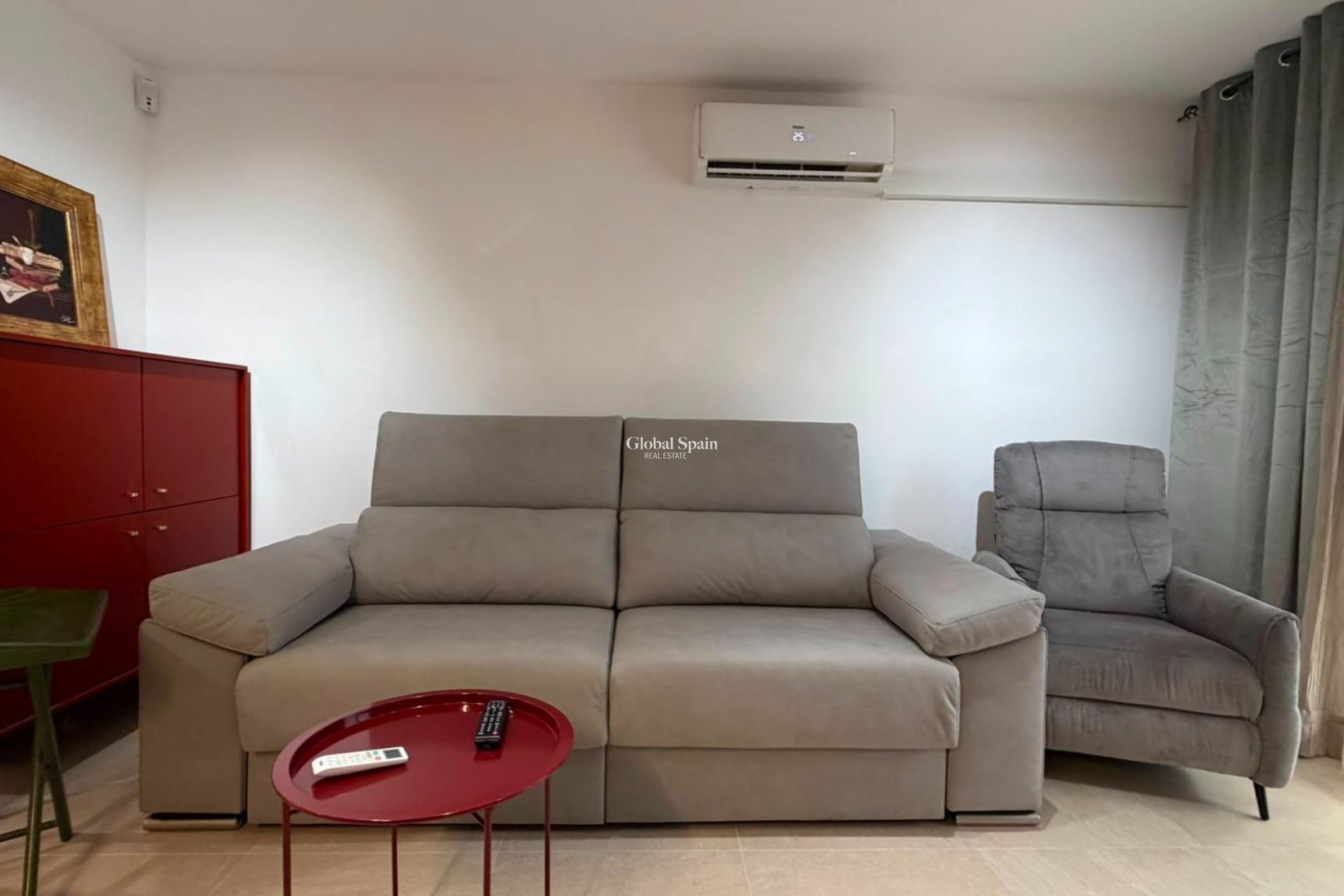 Wiederverkauf - WOHNUNG -
TORREVIEJA - Playa del Cura