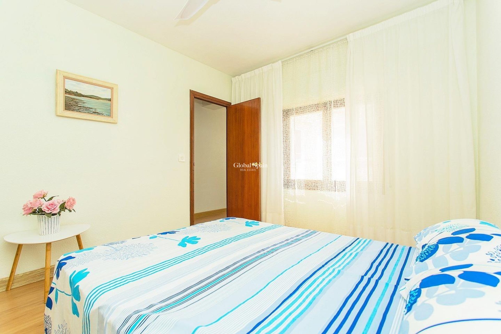 Wiederverkauf - WOHNUNG -
TORREVIEJA - Playa del Cura