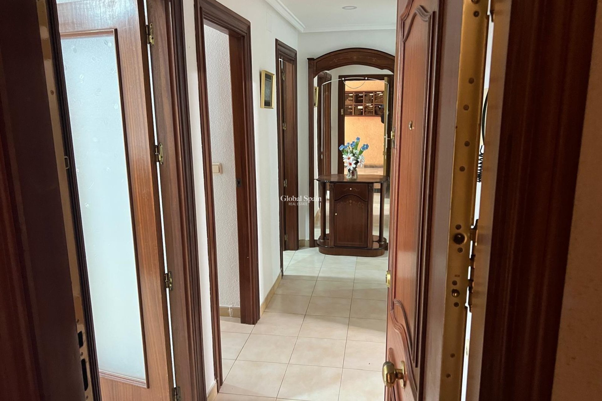 Wiederverkauf - WOHNUNG -
TORREVIEJA - Playa del Cura