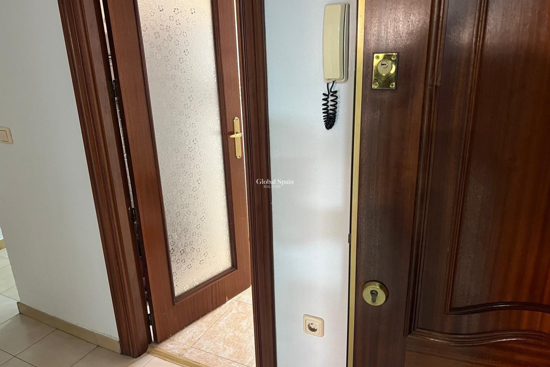 Wiederverkauf - WOHNUNG -
TORREVIEJA - Playa del Cura