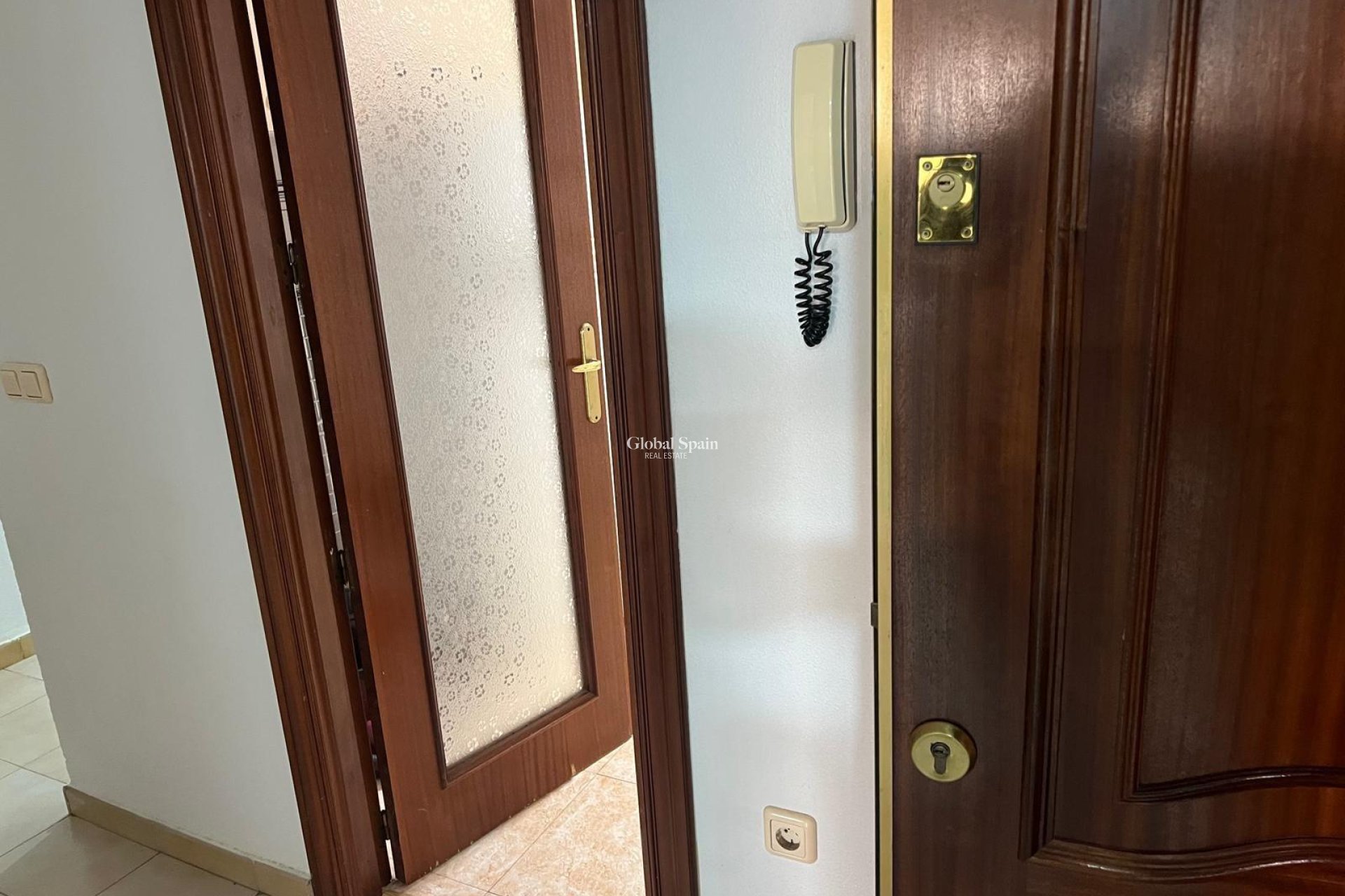 Wiederverkauf - WOHNUNG -
TORREVIEJA - Playa del Cura