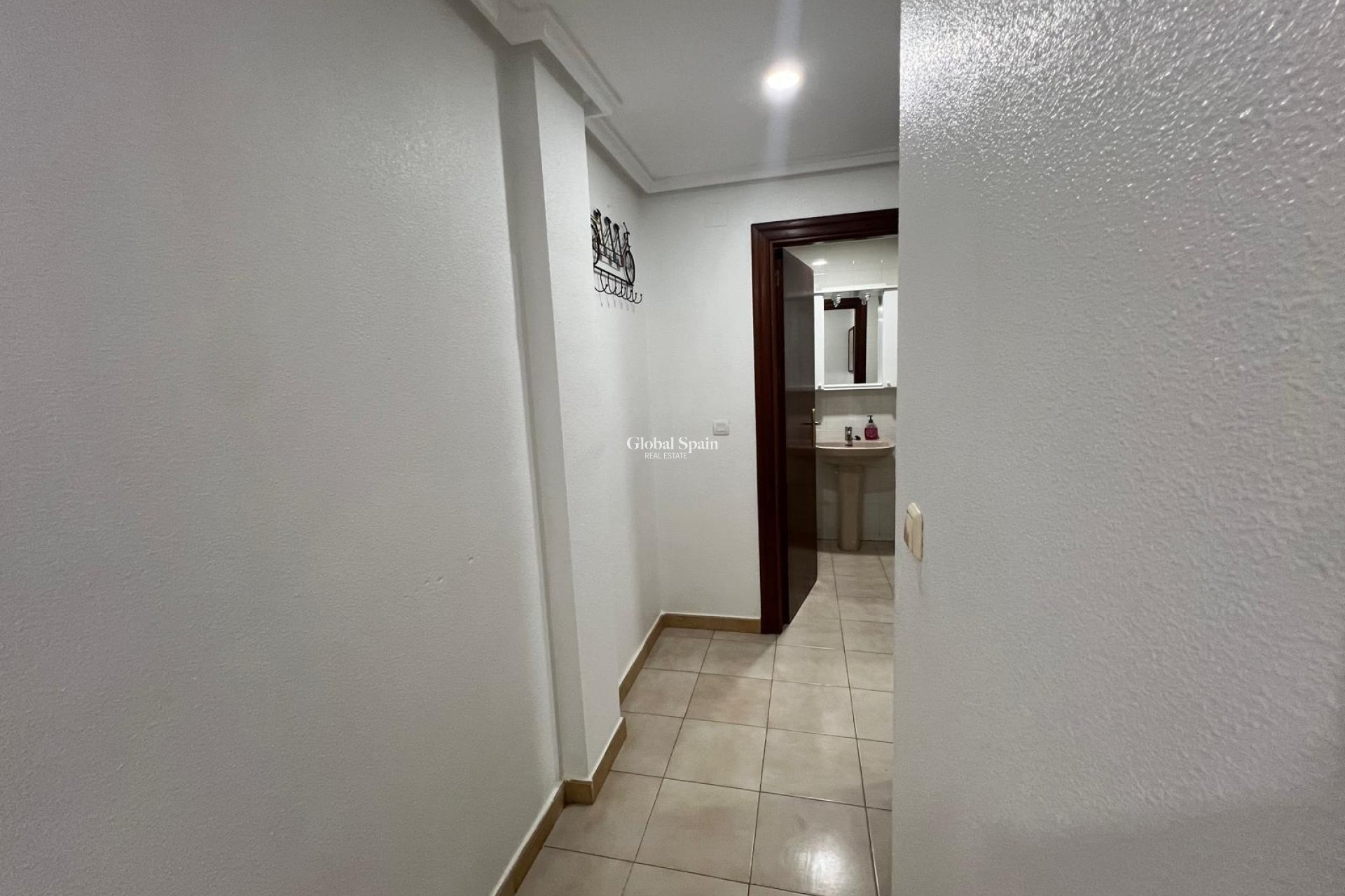 Wiederverkauf - WOHNUNG -
TORREVIEJA - Playa del Cura