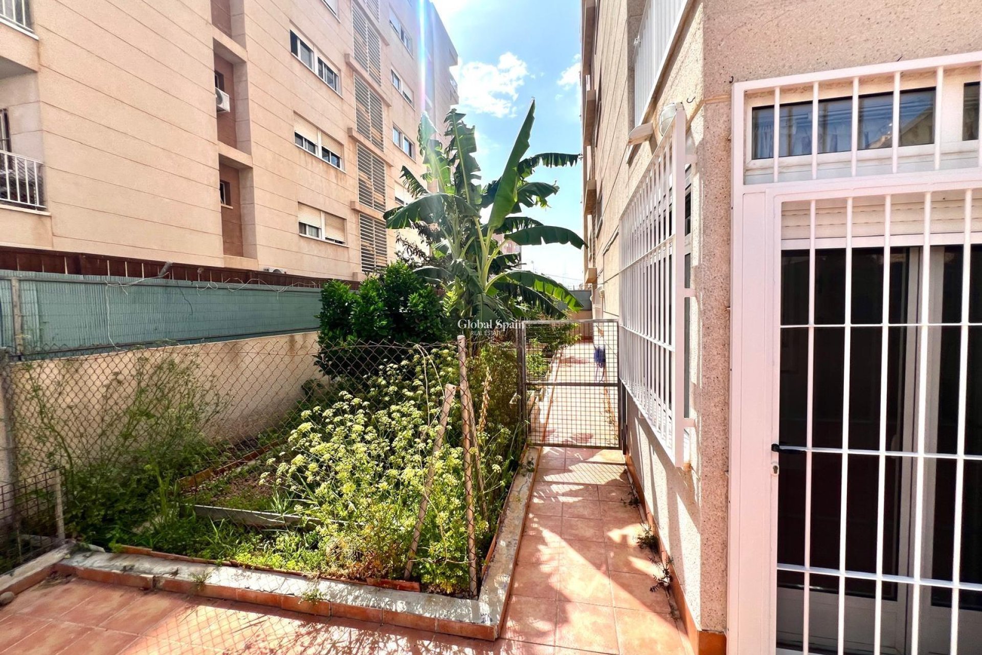 Wiederverkauf - WOHNUNG -
TORREVIEJA - Playa del Cura