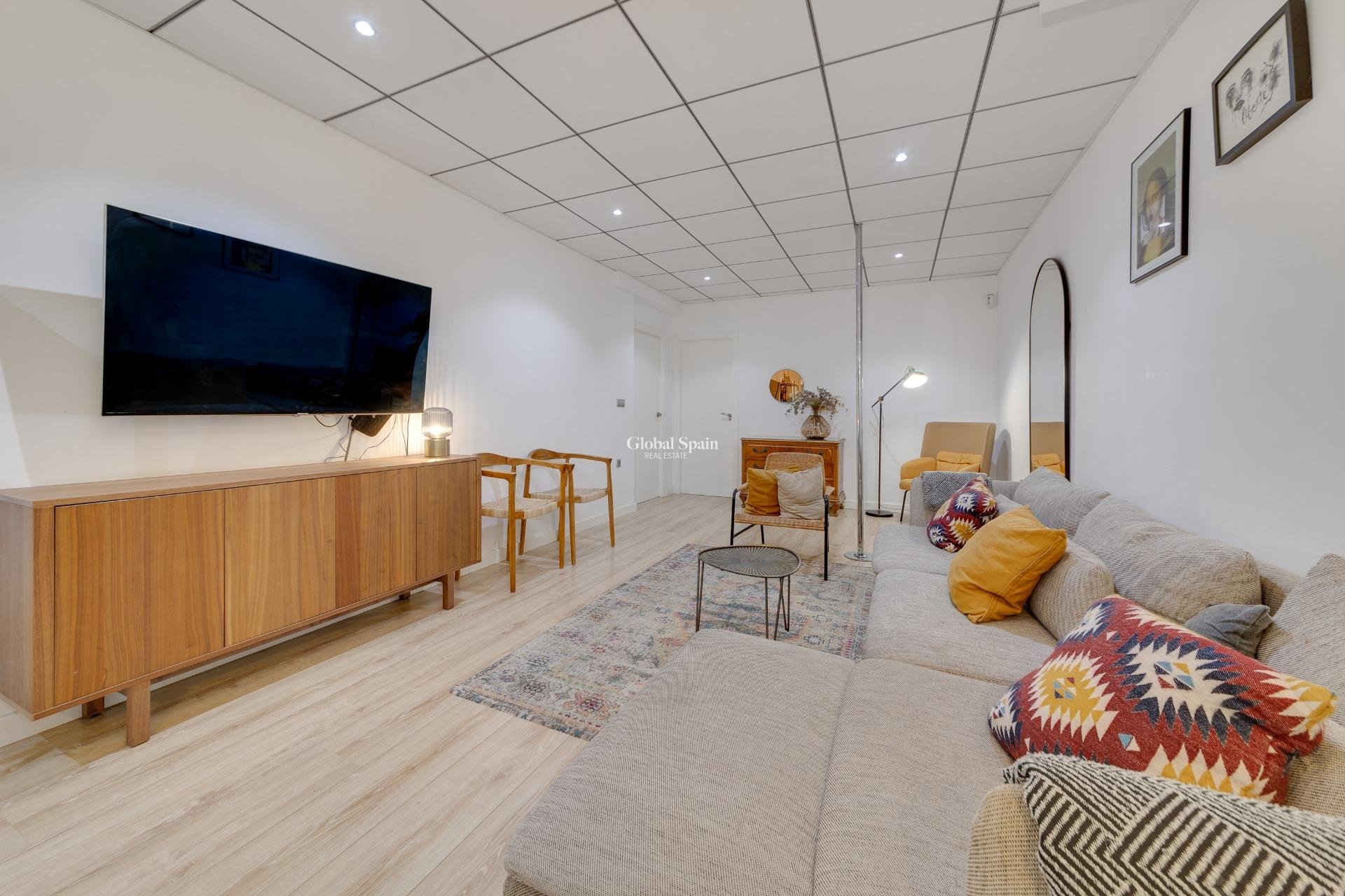 Wiederverkauf - WOHNUNG -
TORREVIEJA - Playa del Cura