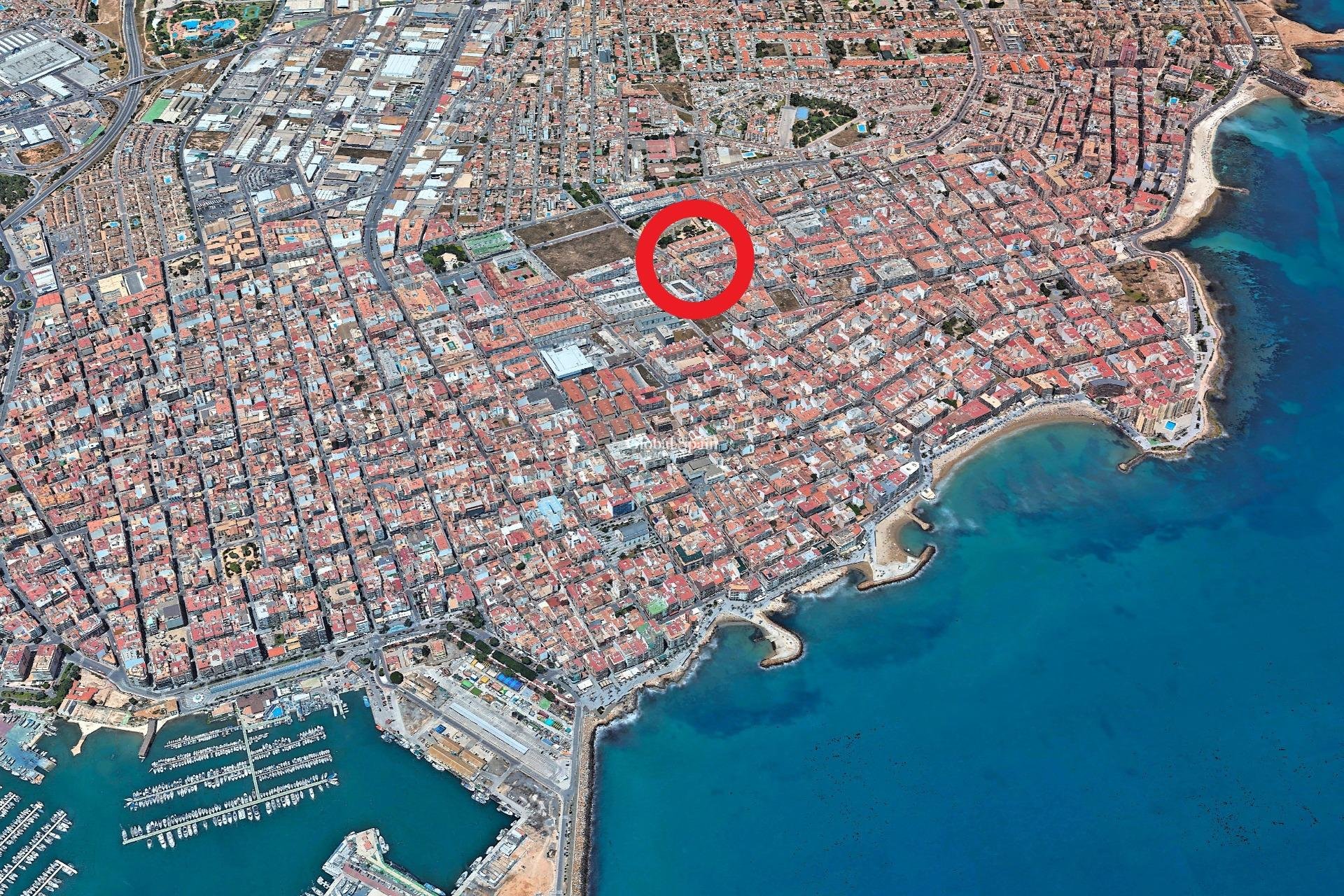 Wiederverkauf - WOHNUNG -
TORREVIEJA - Playa del Cura