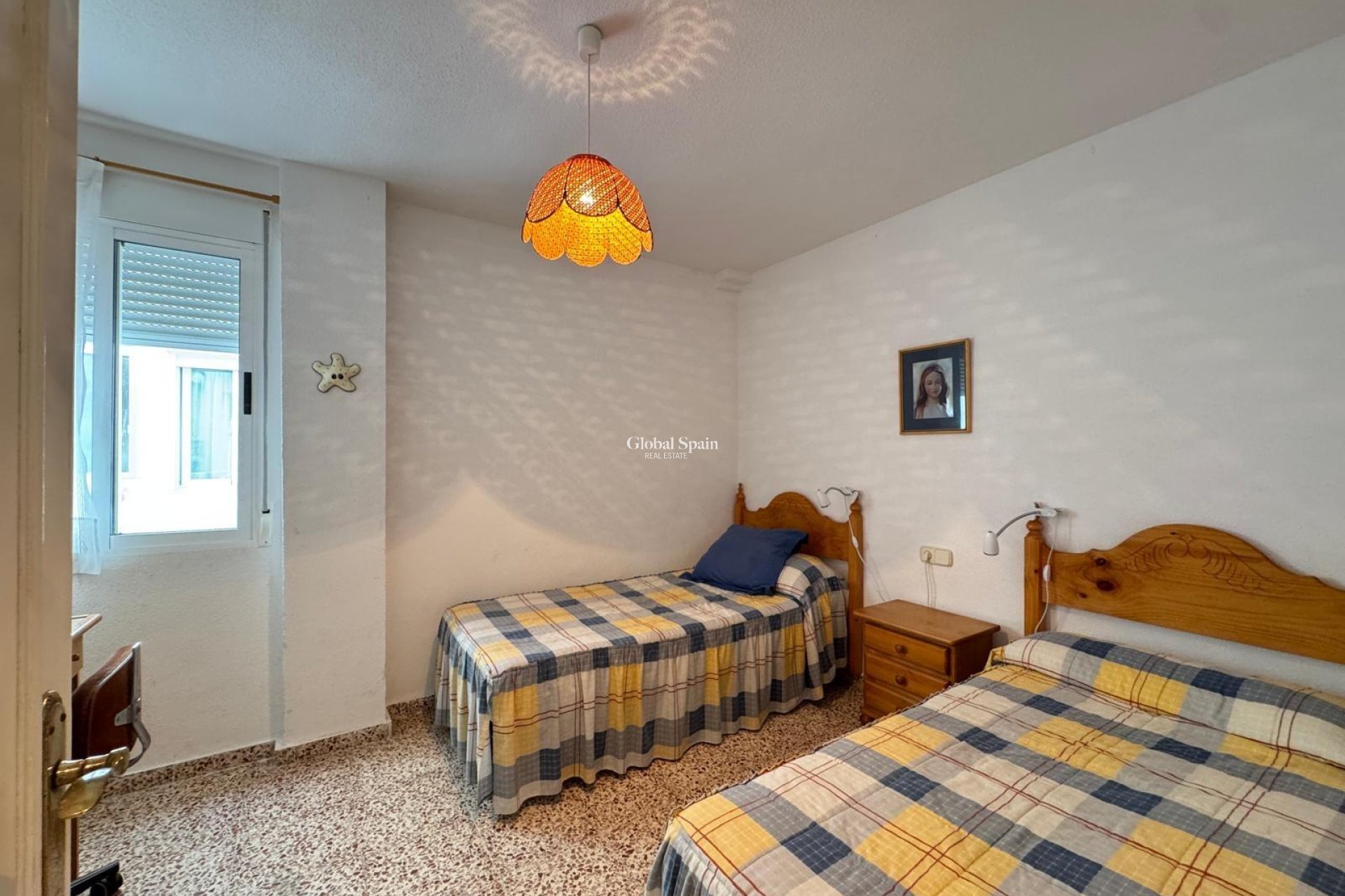 Wiederverkauf - WOHNUNG -
TORREVIEJA - Playa del Cura