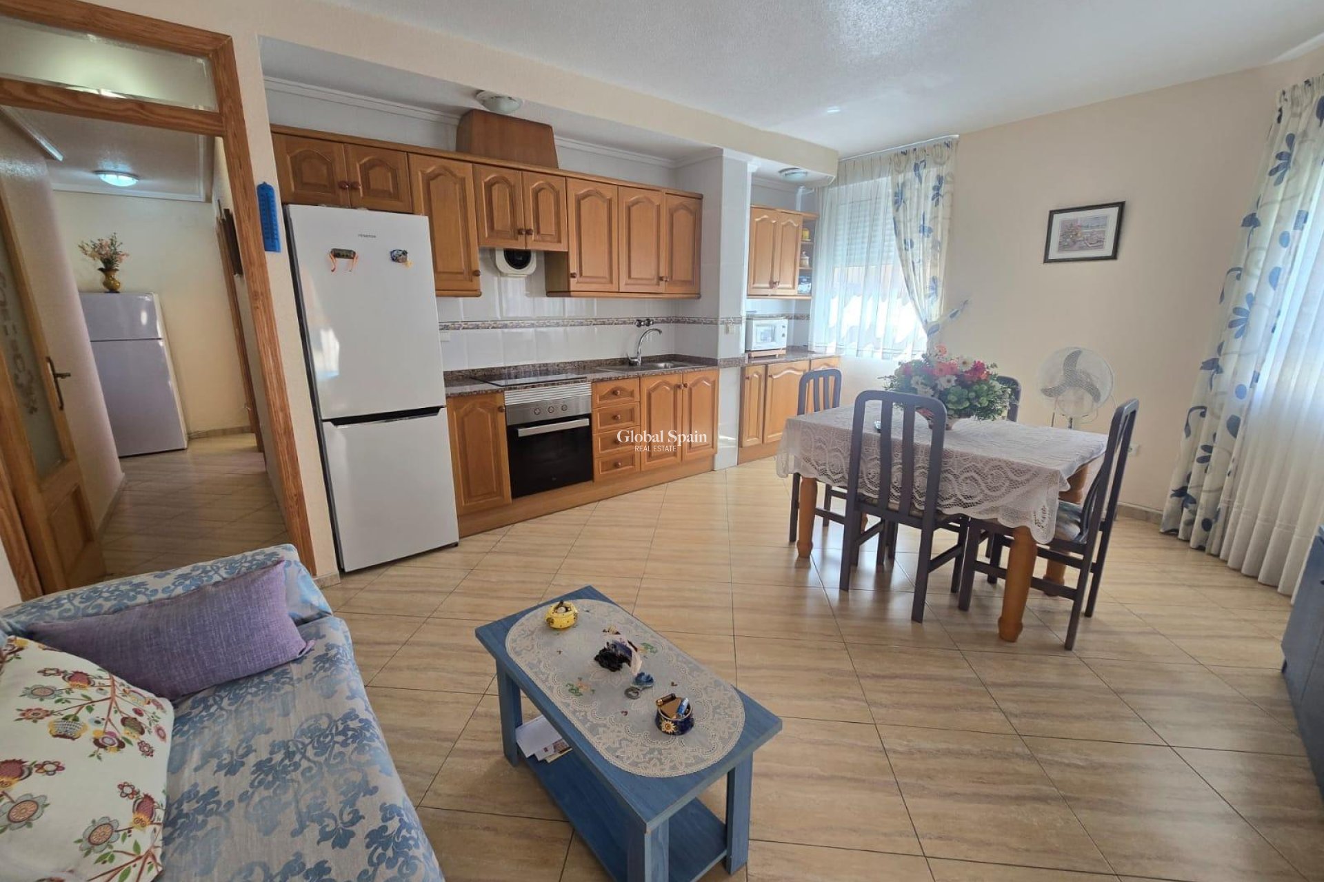 Wiederverkauf - WOHNUNG -
TORREVIEJA - Playa del Cura