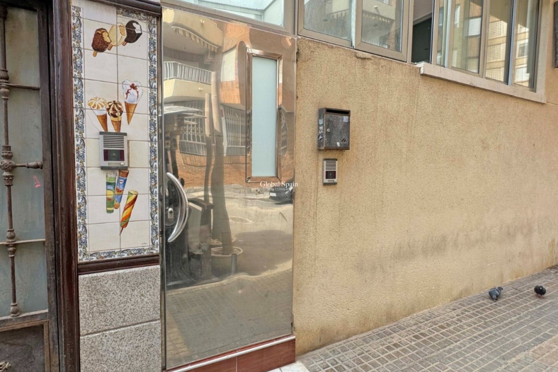 Wiederverkauf - Wohnung -
TORREVIEJA - Playa del Cura