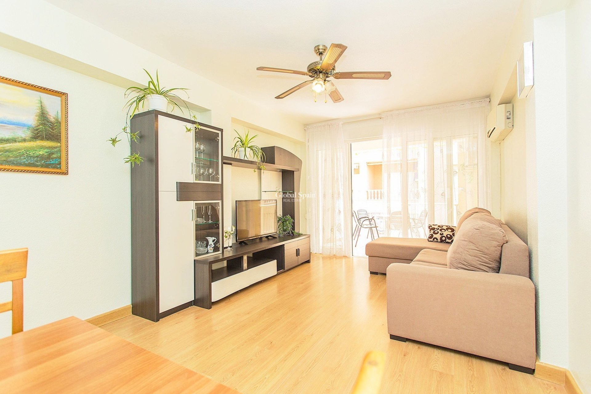 Wiederverkauf - Wohnung -
TORREVIEJA - Playa del cura