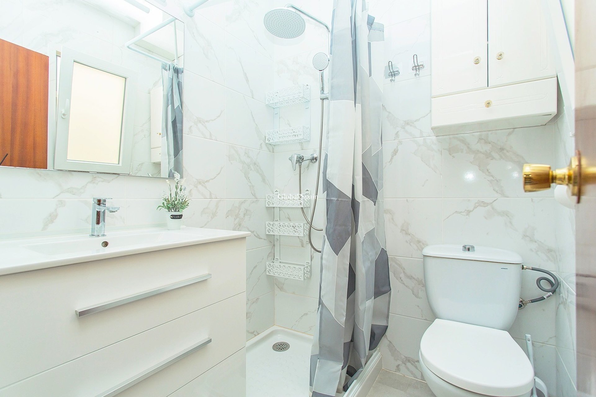 Wiederverkauf - Wohnung -
TORREVIEJA - Playa del cura