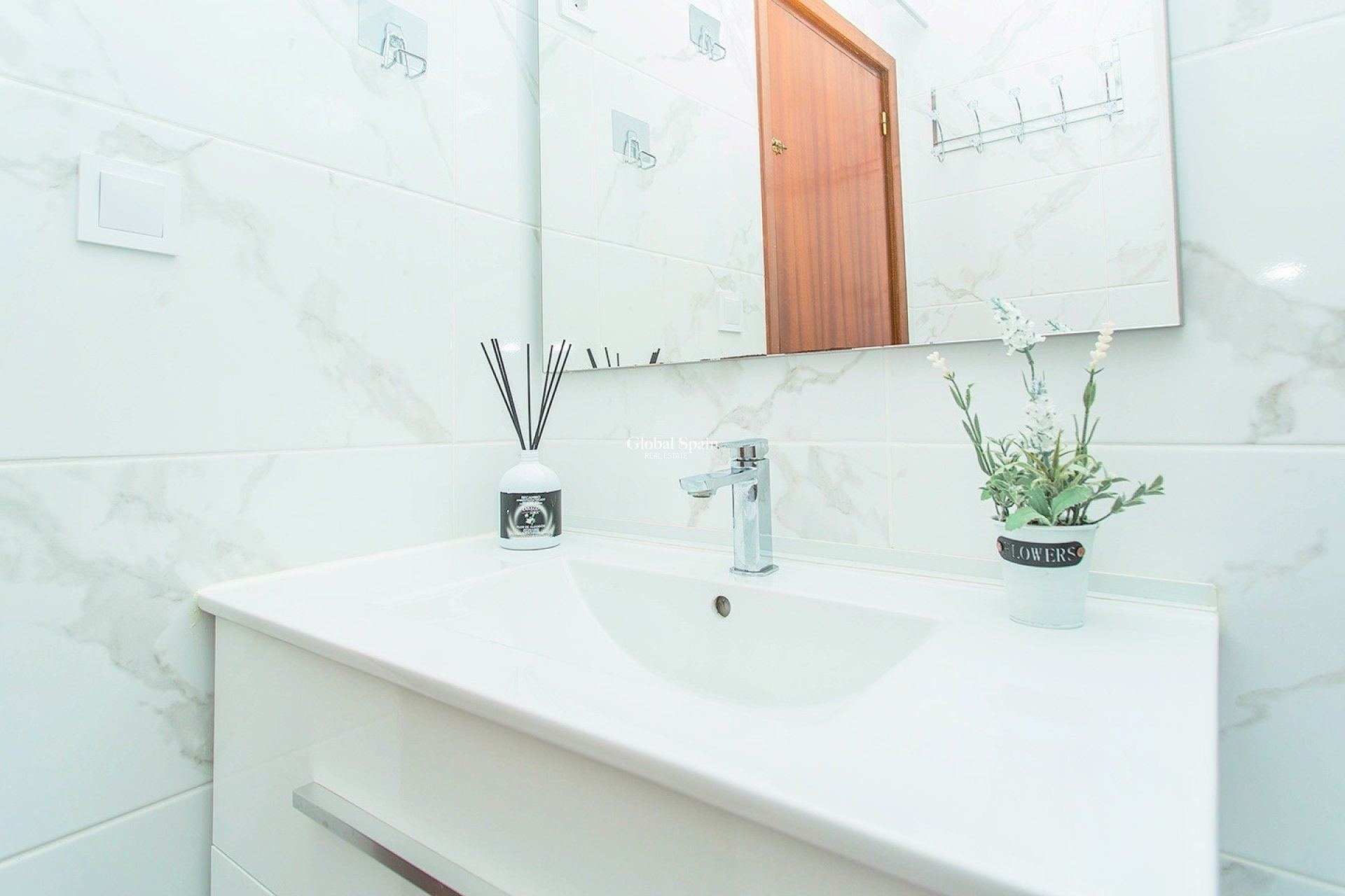 Wiederverkauf - Wohnung -
TORREVIEJA - Playa del cura