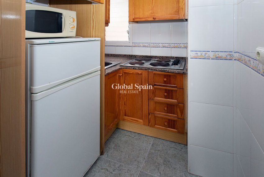 Wiederverkauf - WOHNUNG -
TORREVIEJA - Playa Los Locos