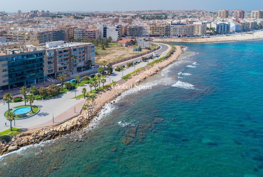 Wiederverkauf - WOHNUNG -
TORREVIEJA - Playa Los Locos