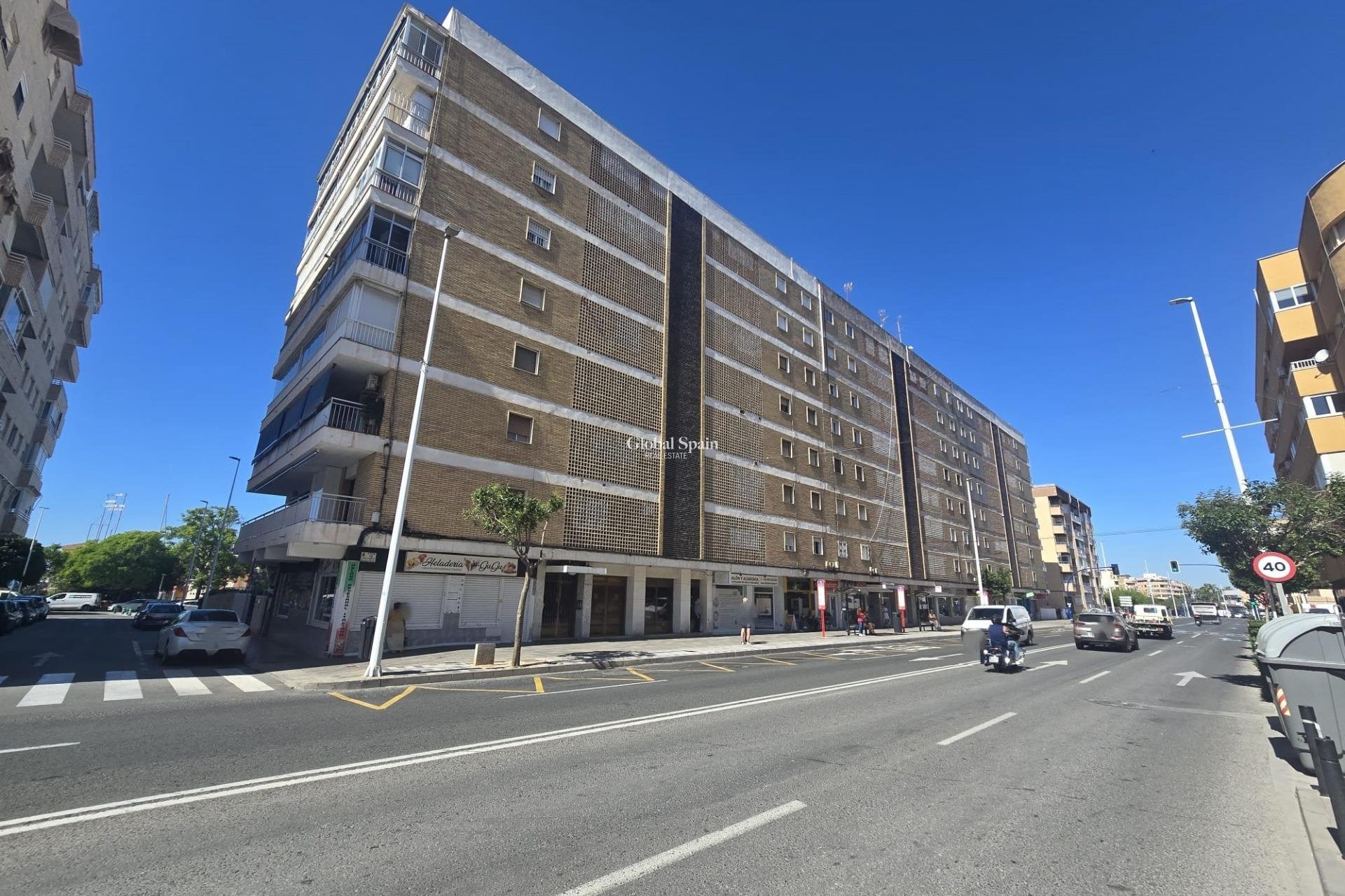 Wiederverkauf - WOHNUNG -
TORREVIEJA - Puerto Deportivo Marina Salinas