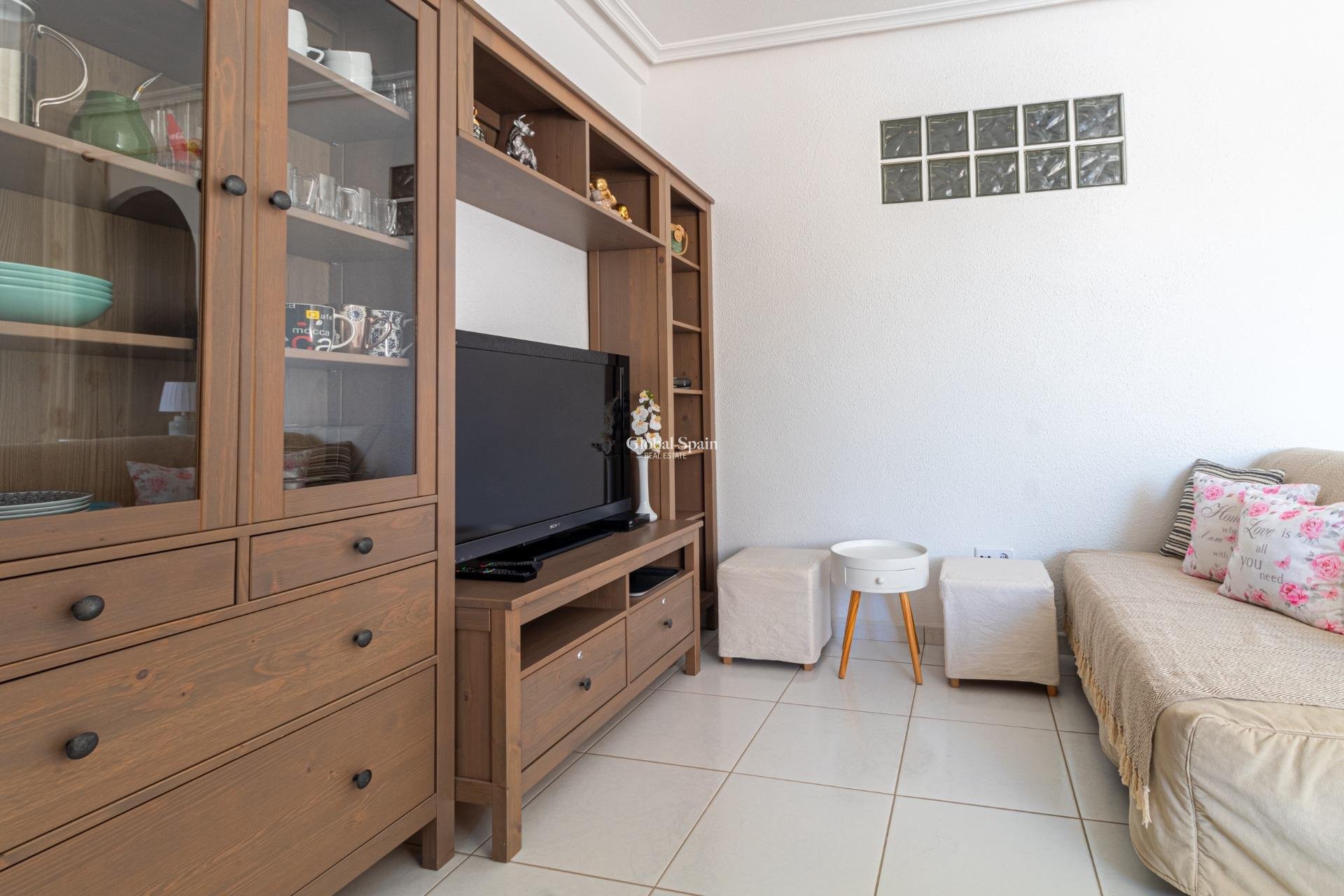 Wiederverkauf - Wohnung -
TORREVIEJA - Punta prima