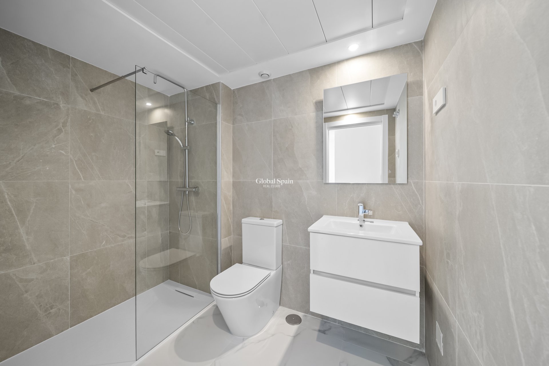 Wiederverkauf - Wohnung -
TORREVIEJA - Punta prima