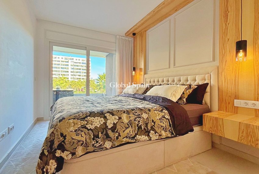 Wiederverkauf - Wohnung -
TORREVIEJA - Punta Prima