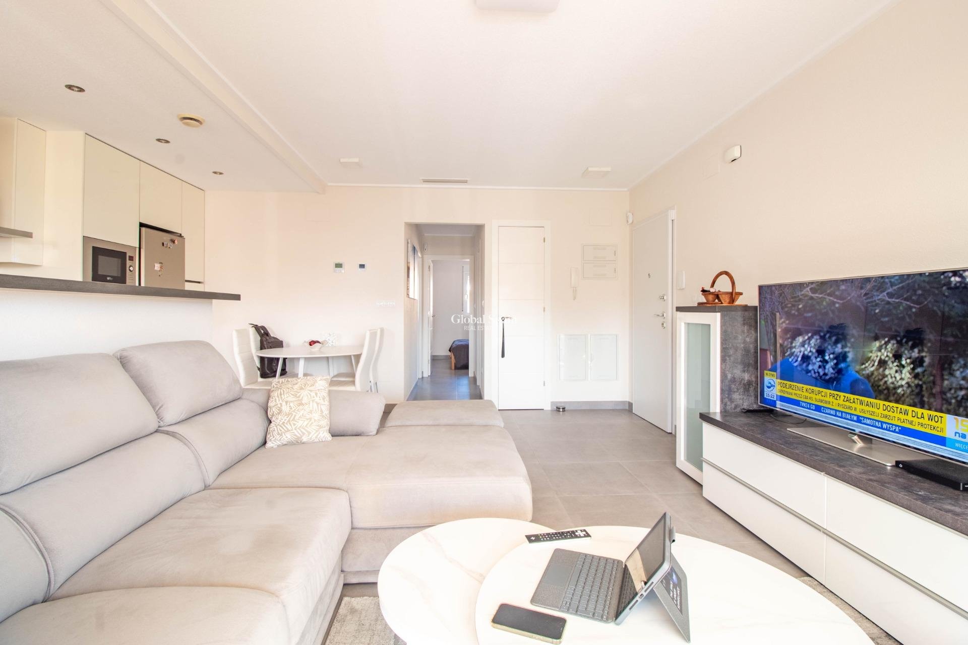 Wiederverkauf - WOHNUNG -
TORREVIEJA - Punta prima