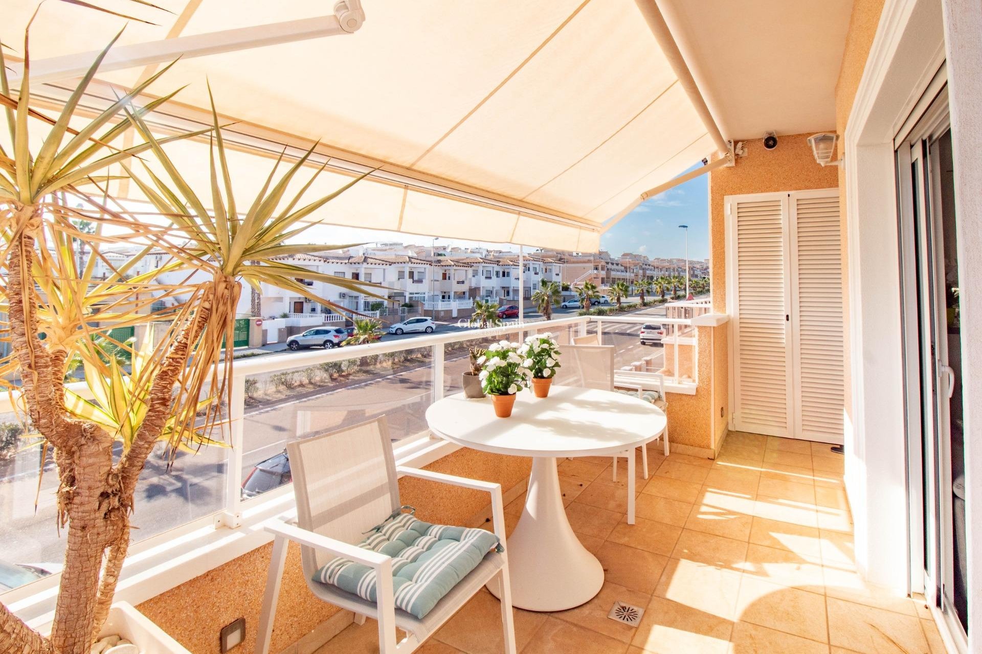 Wiederverkauf - WOHNUNG -
TORREVIEJA - Punta prima