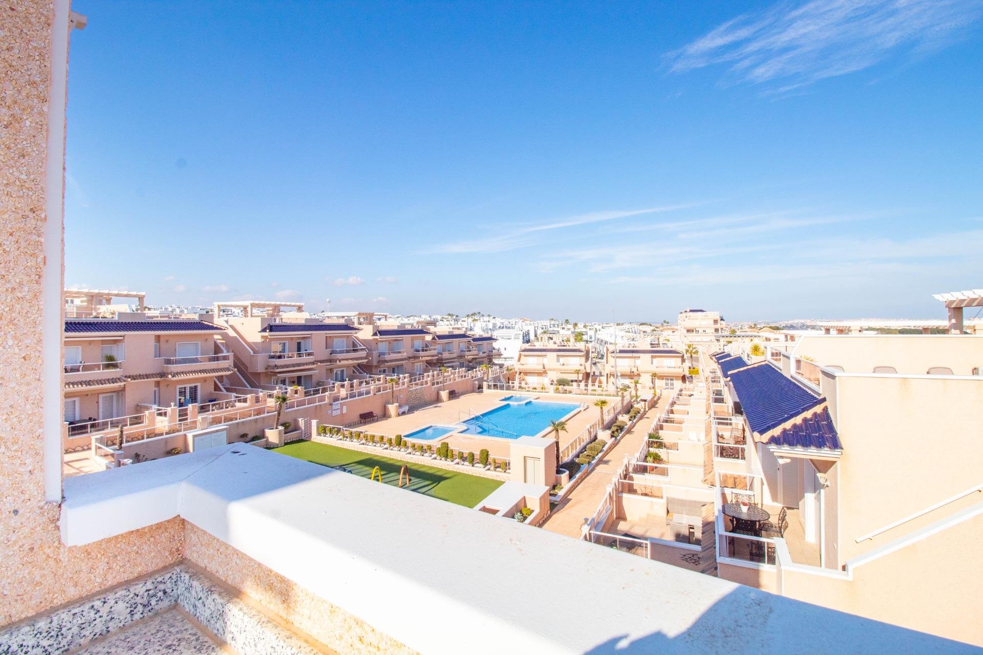 Wiederverkauf - WOHNUNG -
TORREVIEJA - Punta prima