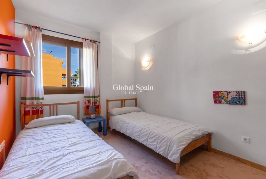 Wiederverkauf - WOHNUNG -
TORREVIEJA - Punta Prima