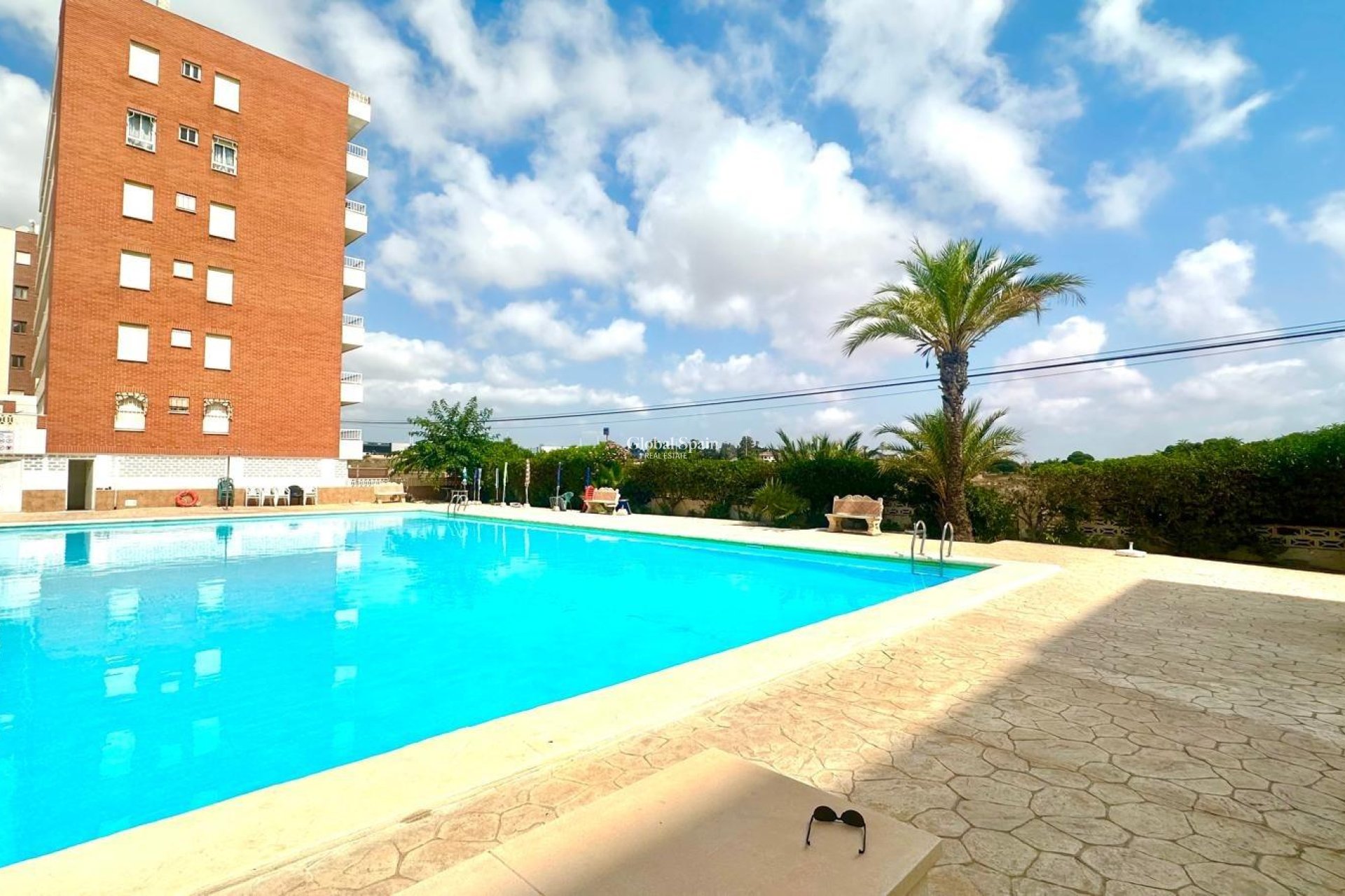 Wiederverkauf - WOHNUNG -
TORREVIEJA - Punta Prima