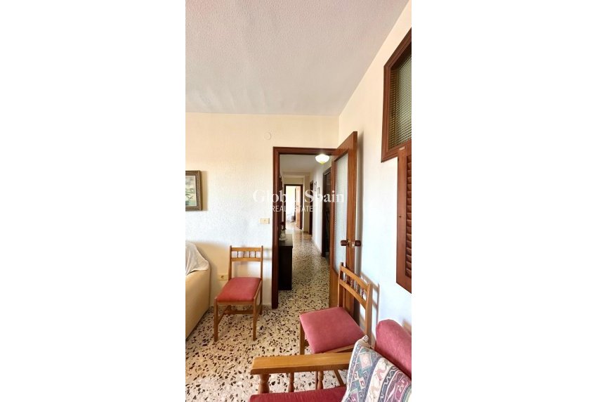 Wiederverkauf - WOHNUNG -
TORREVIEJA - Punta Prima