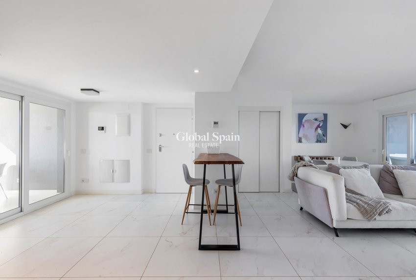 Wiederverkauf - WOHNUNG -
TORREVIEJA - Punta Prima