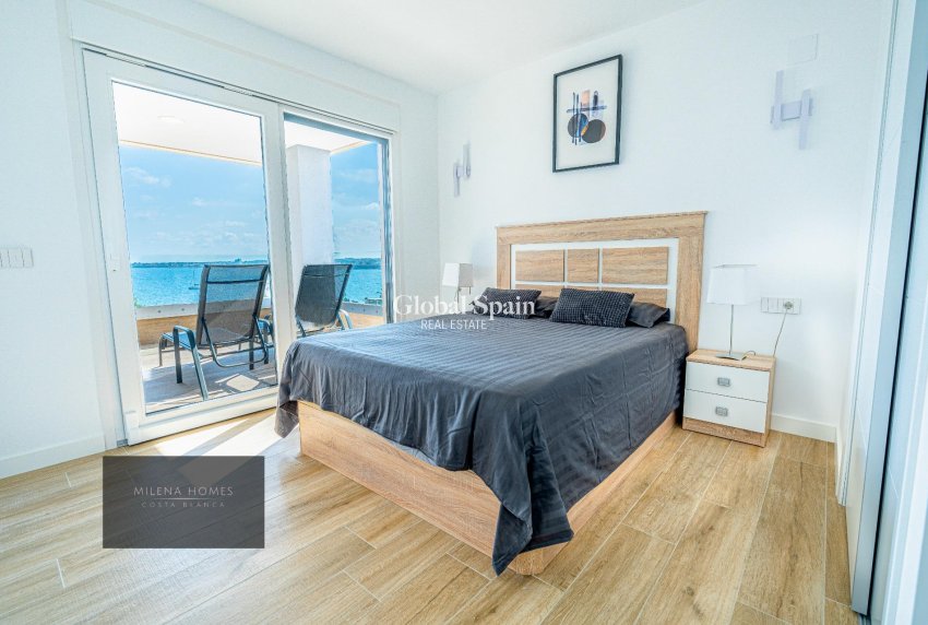 Wiederverkauf - WOHNUNG -
TORREVIEJA - Punta Prima