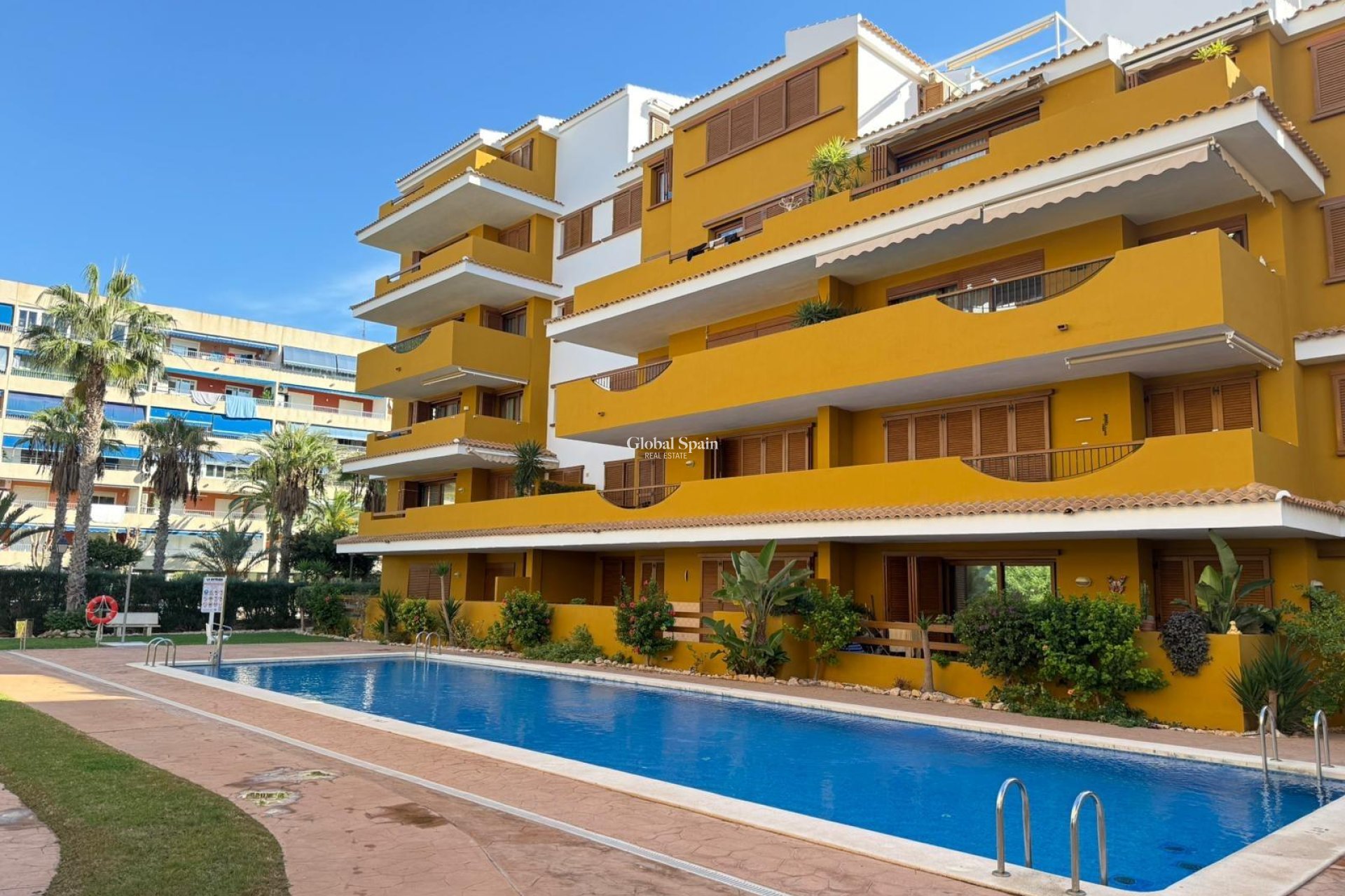 Wiederverkauf - WOHNUNG -
TORREVIEJA - Punta Prima