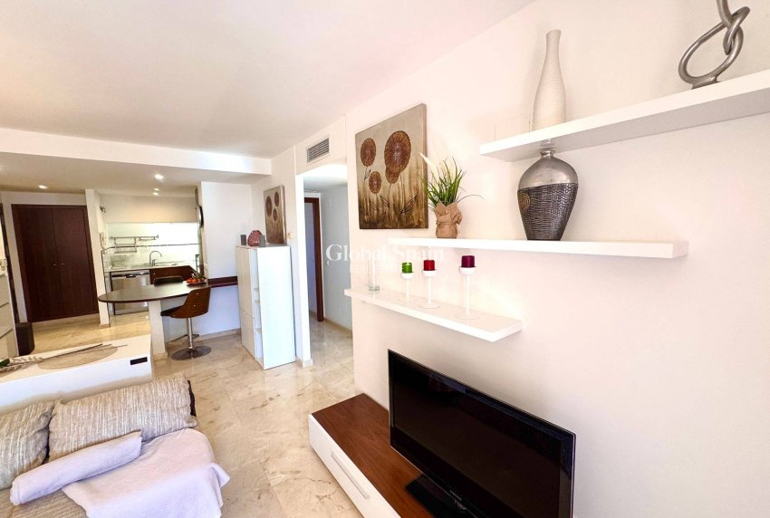 Wiederverkauf - WOHNUNG -
TORREVIEJA - Punta Prima