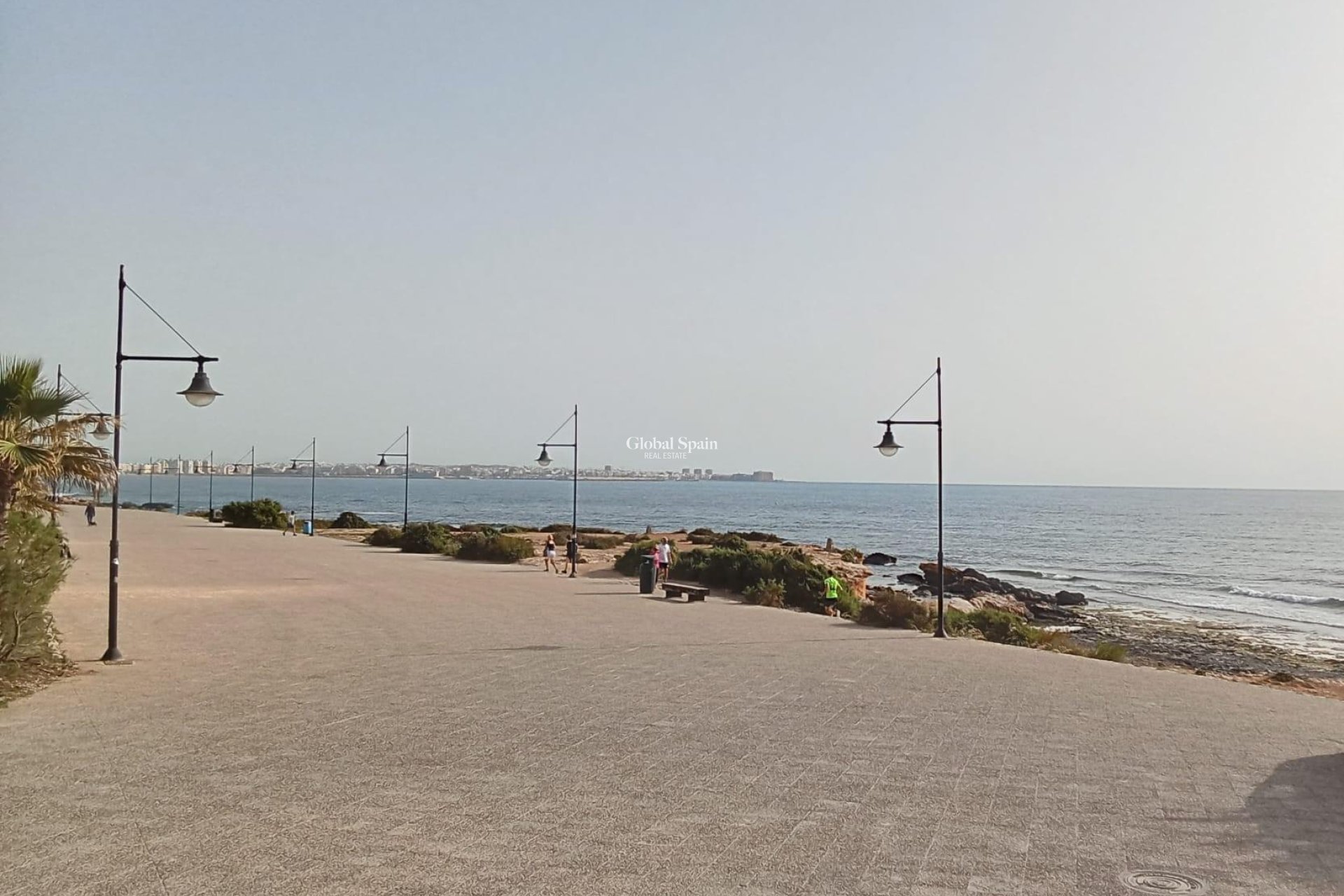 Wiederverkauf - WOHNUNG -
TORREVIEJA - Punta Prima