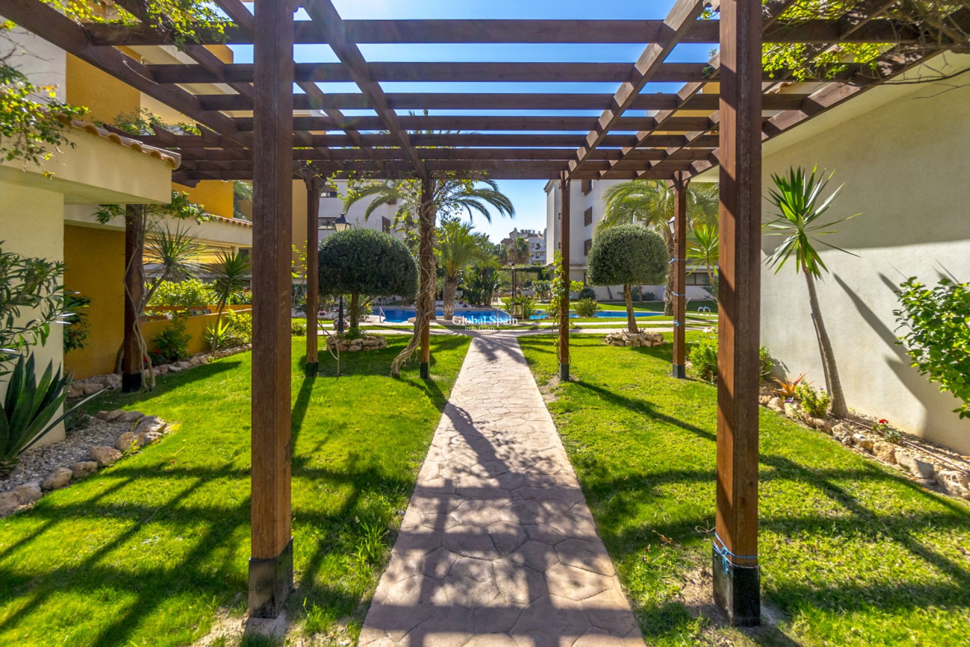 Wiederverkauf - WOHNUNG -
TORREVIEJA - Punta Prima