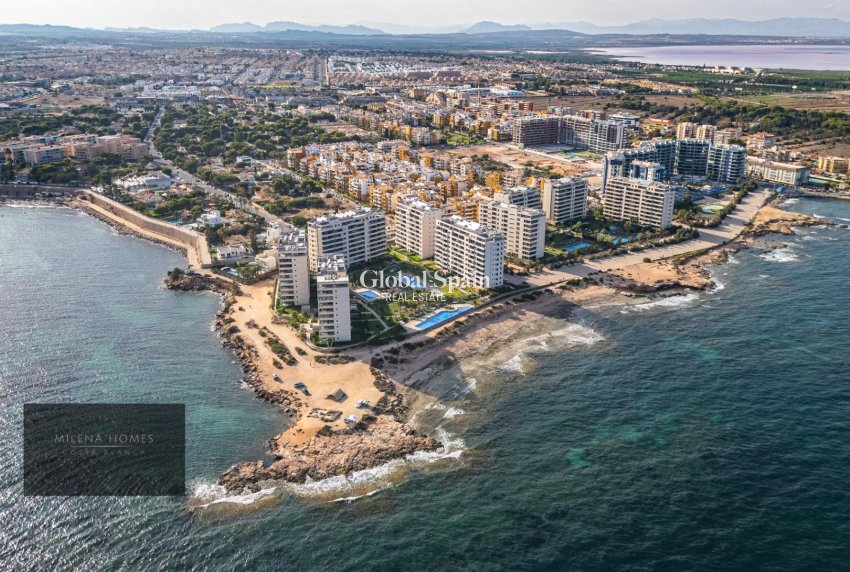 Wiederverkauf - WOHNUNG -
TORREVIEJA - Punta Prima