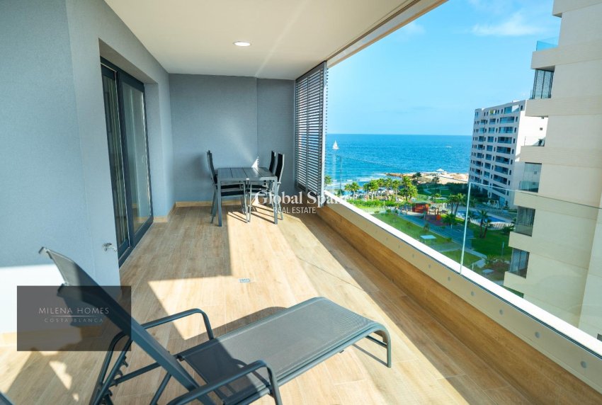 Wiederverkauf - WOHNUNG -
TORREVIEJA - Punta Prima