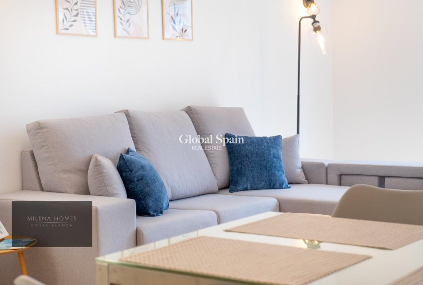 Wiederverkauf - WOHNUNG -
TORREVIEJA - Punta Prima