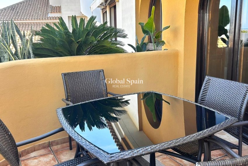 Wiederverkauf - WOHNUNG -
TORREVIEJA - Punta Prima