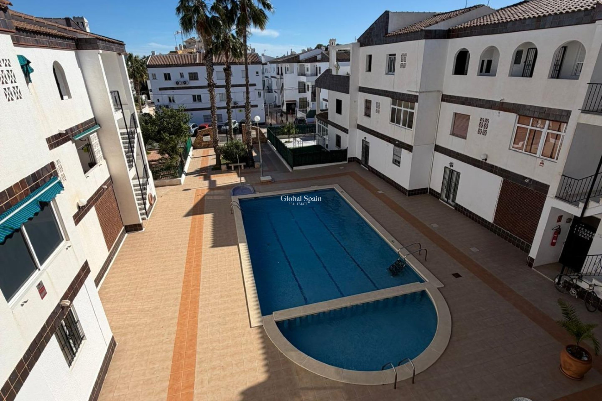 Wiederverkauf - WOHNUNG -
TORREVIEJA - Punta Prima