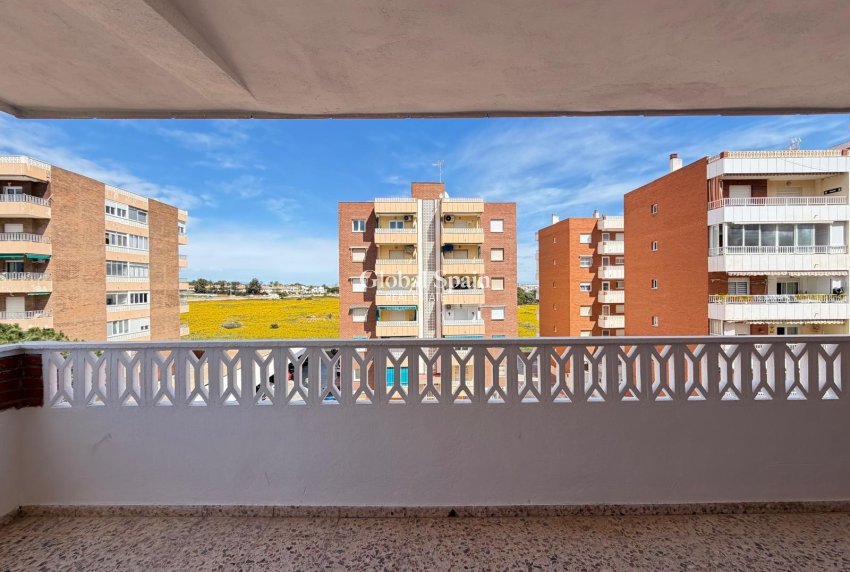 Wiederverkauf - WOHNUNG -
TORREVIEJA - Punta Prima