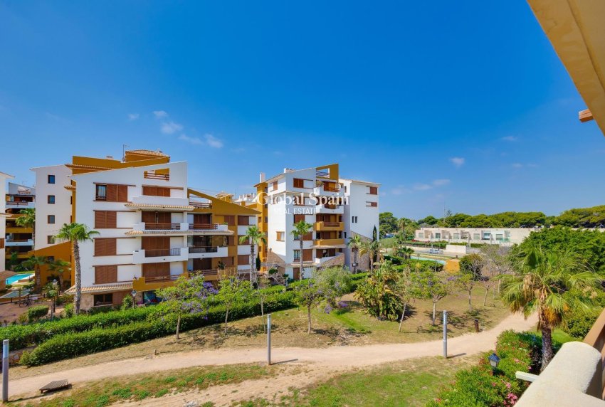 Wiederverkauf - WOHNUNG -
TORREVIEJA - Punta Prima