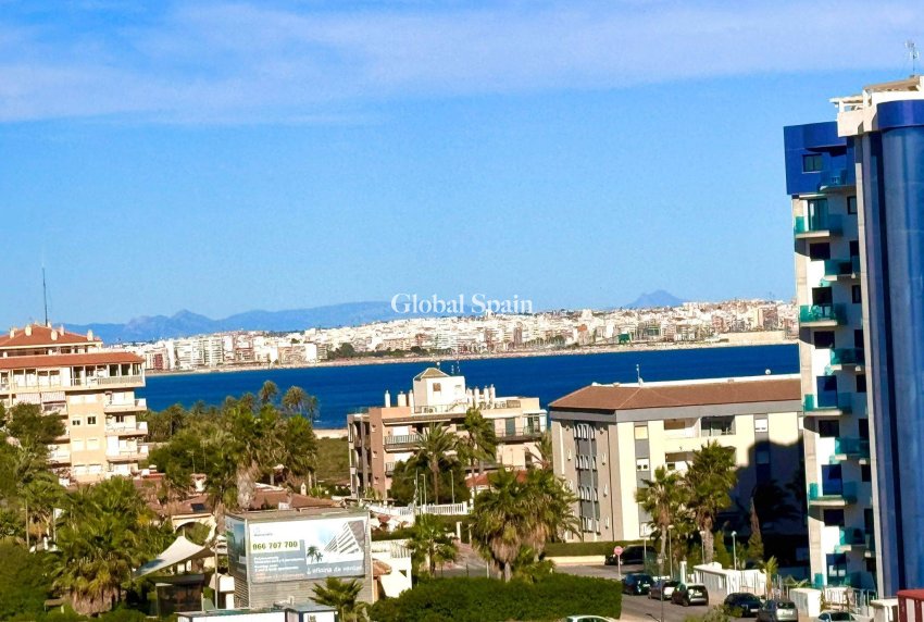 Wiederverkauf - WOHNUNG -
TORREVIEJA - Punta Prima