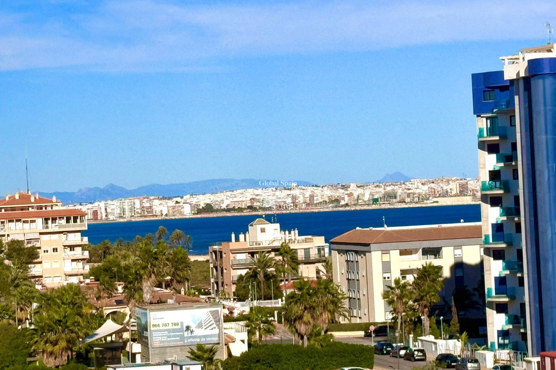Wiederverkauf - WOHNUNG -
TORREVIEJA - Punta Prima