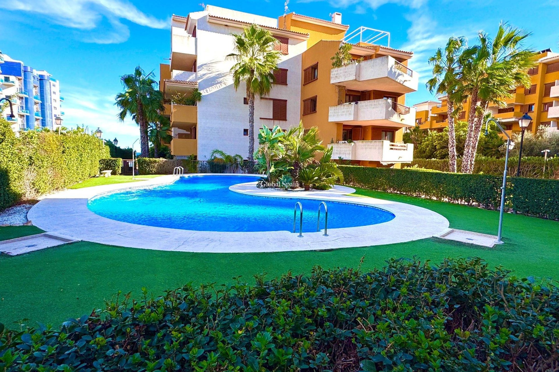 Wiederverkauf - WOHNUNG -
TORREVIEJA - Punta Prima
