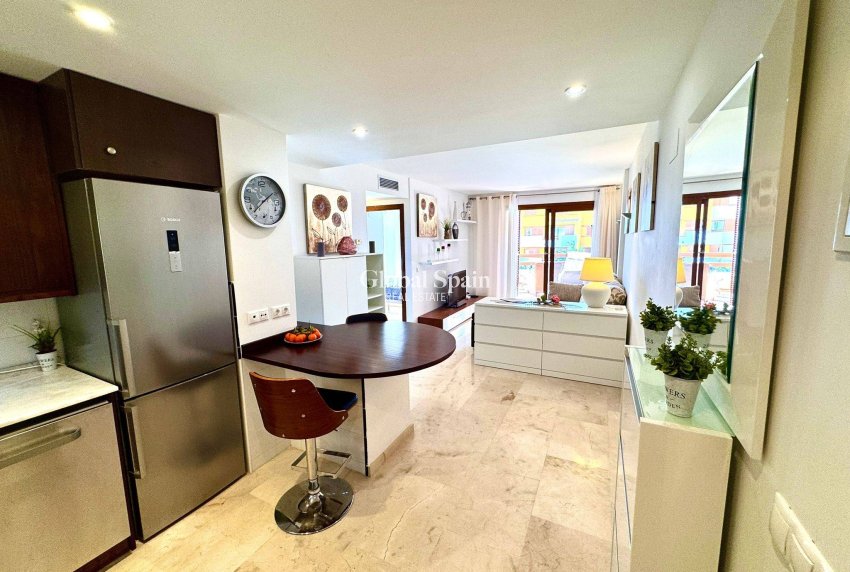 Wiederverkauf - WOHNUNG -
TORREVIEJA - Punta Prima