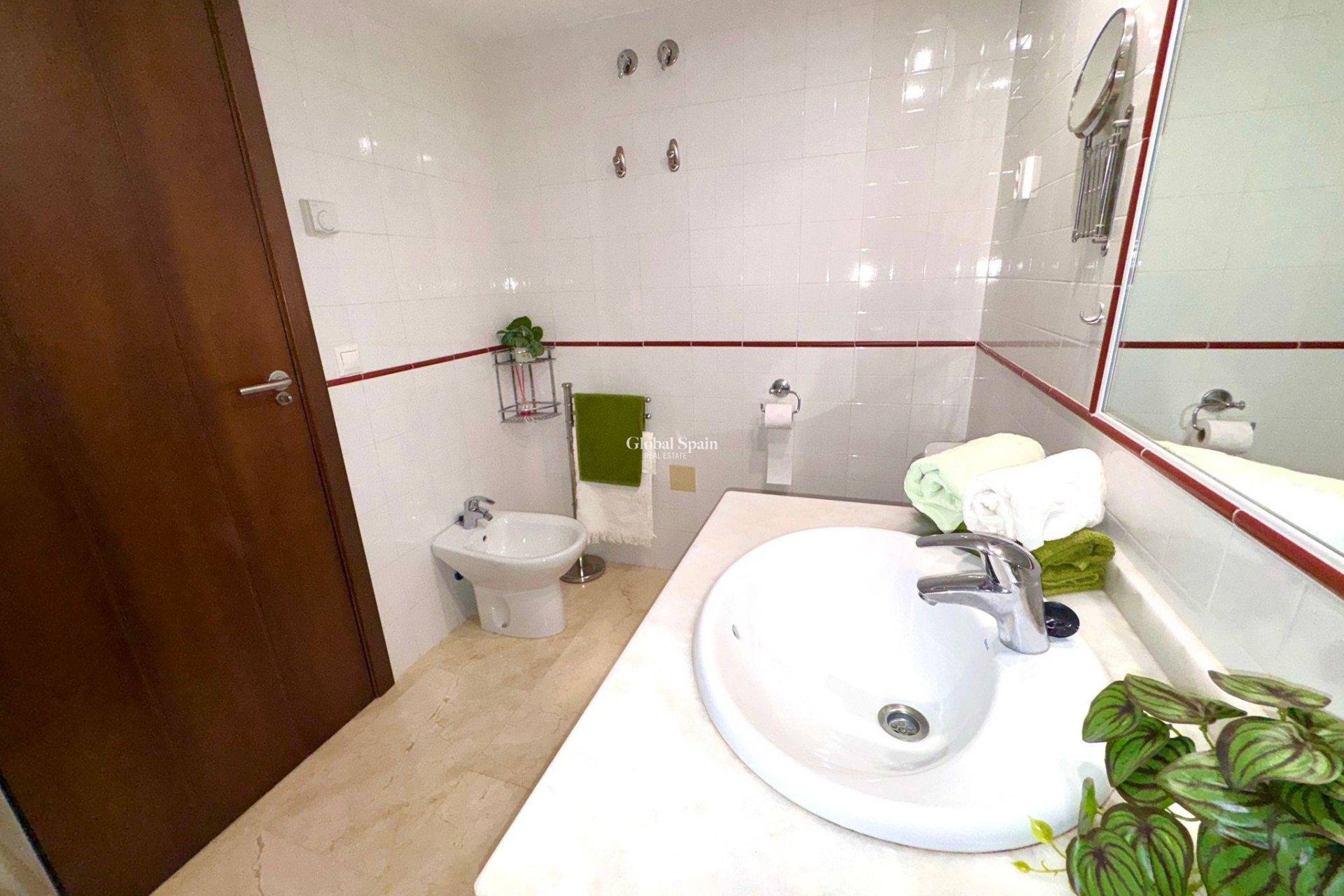 Wiederverkauf - WOHNUNG -
TORREVIEJA - Punta Prima